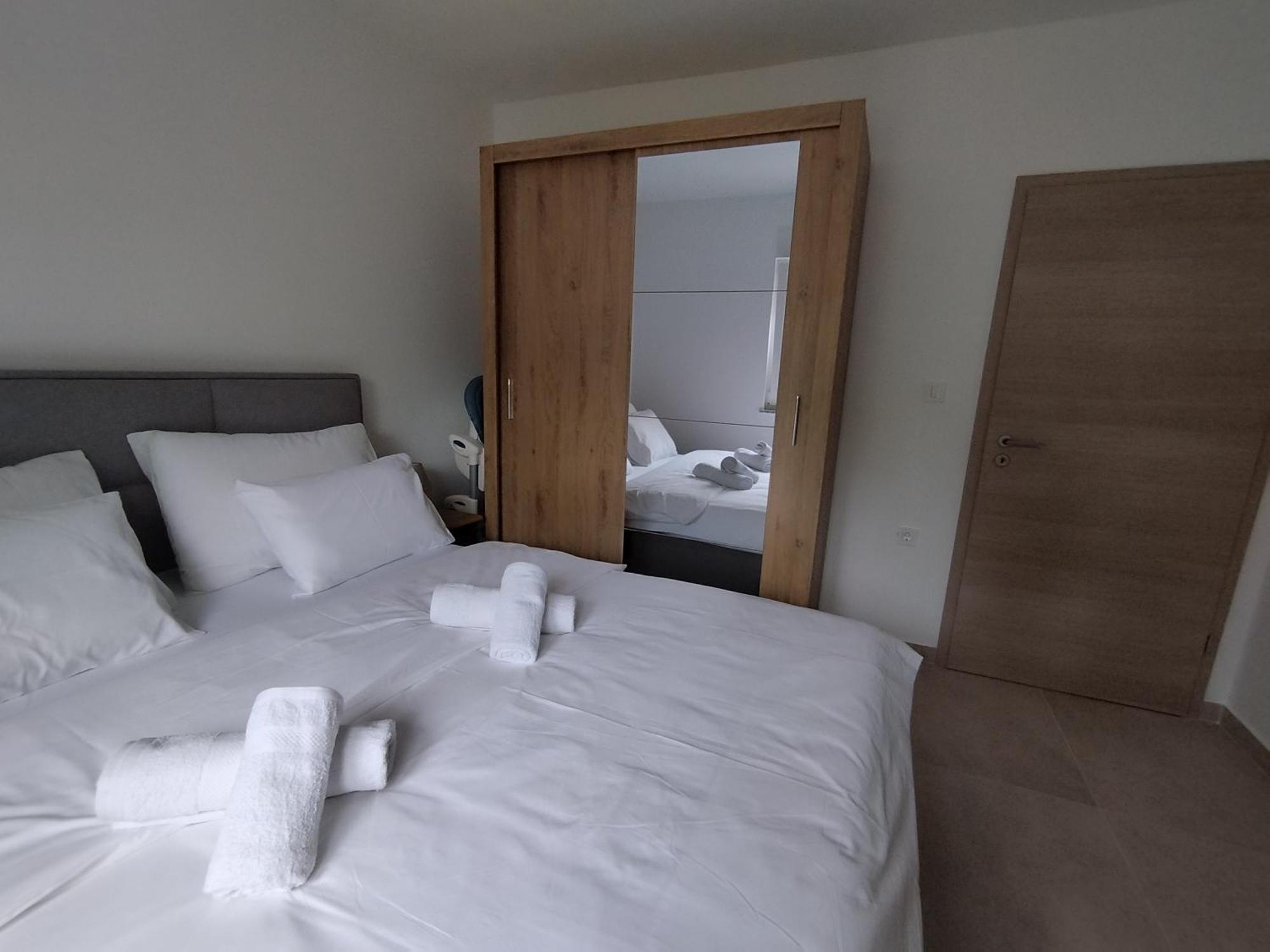 Ferienwohnung Old Town Paklenica Starigrad Paklenica Zimmer foto